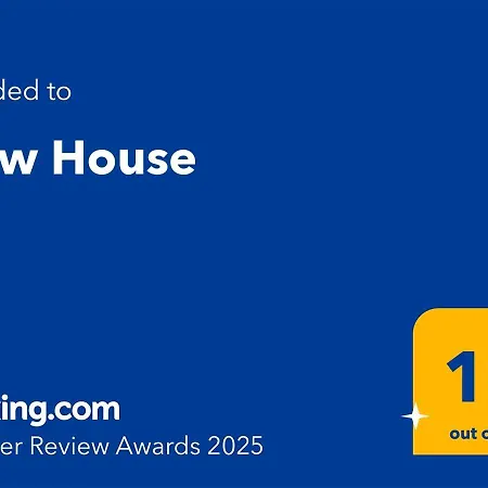 Flow House Villa